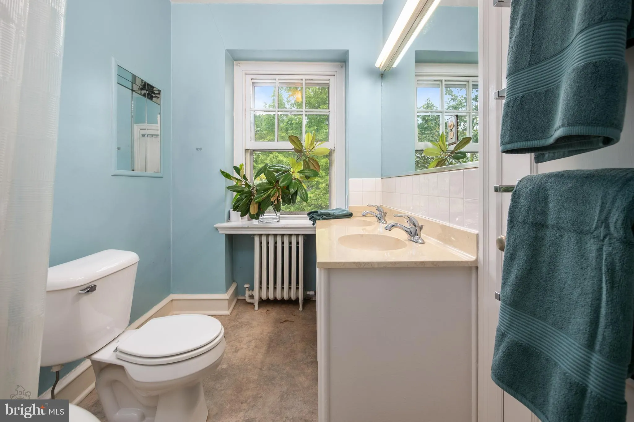 Philadelphia, Pennsylvania 19118, United States, 4 Bedrooms Bedrooms, ,3 BathroomsBathrooms,Residential,Active,136181