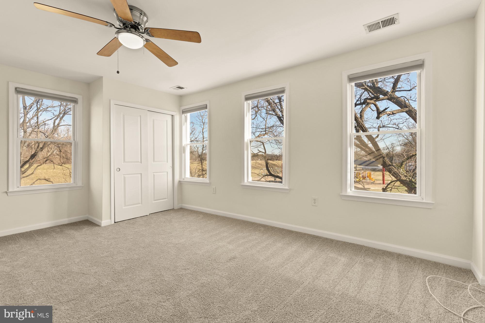 HOLLADAY CO ADDN - Residential Lease