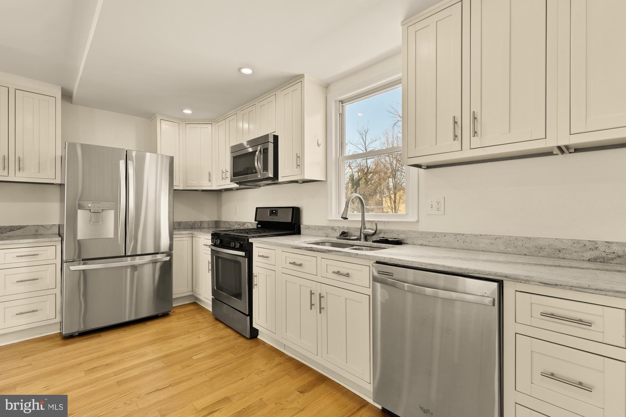 HOLLADAY CO ADDN - Residential Lease