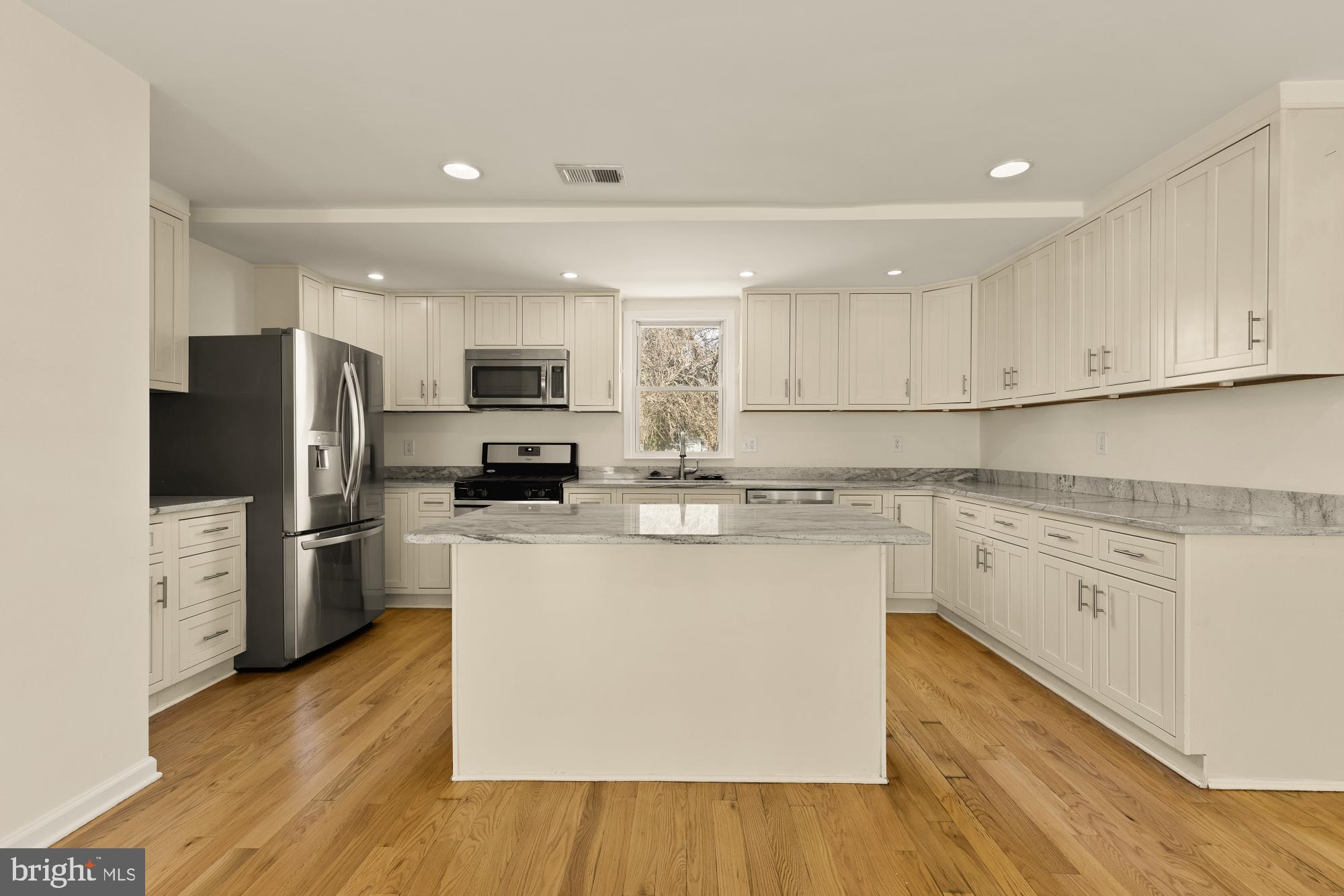 HOLLADAY CO ADDN - Residential Lease