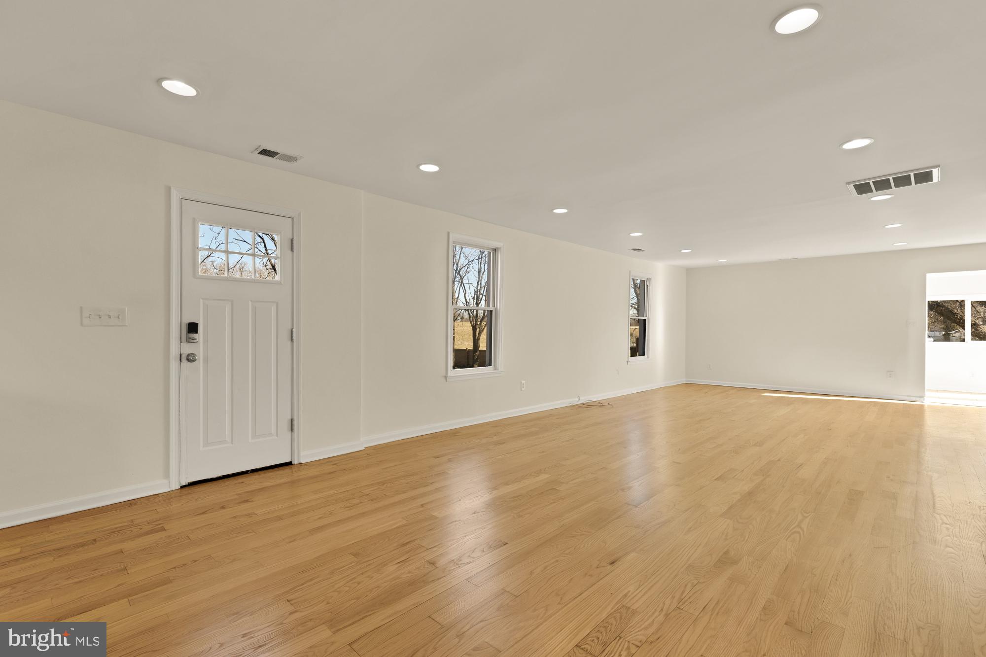 HOLLADAY CO ADDN - Residential Lease