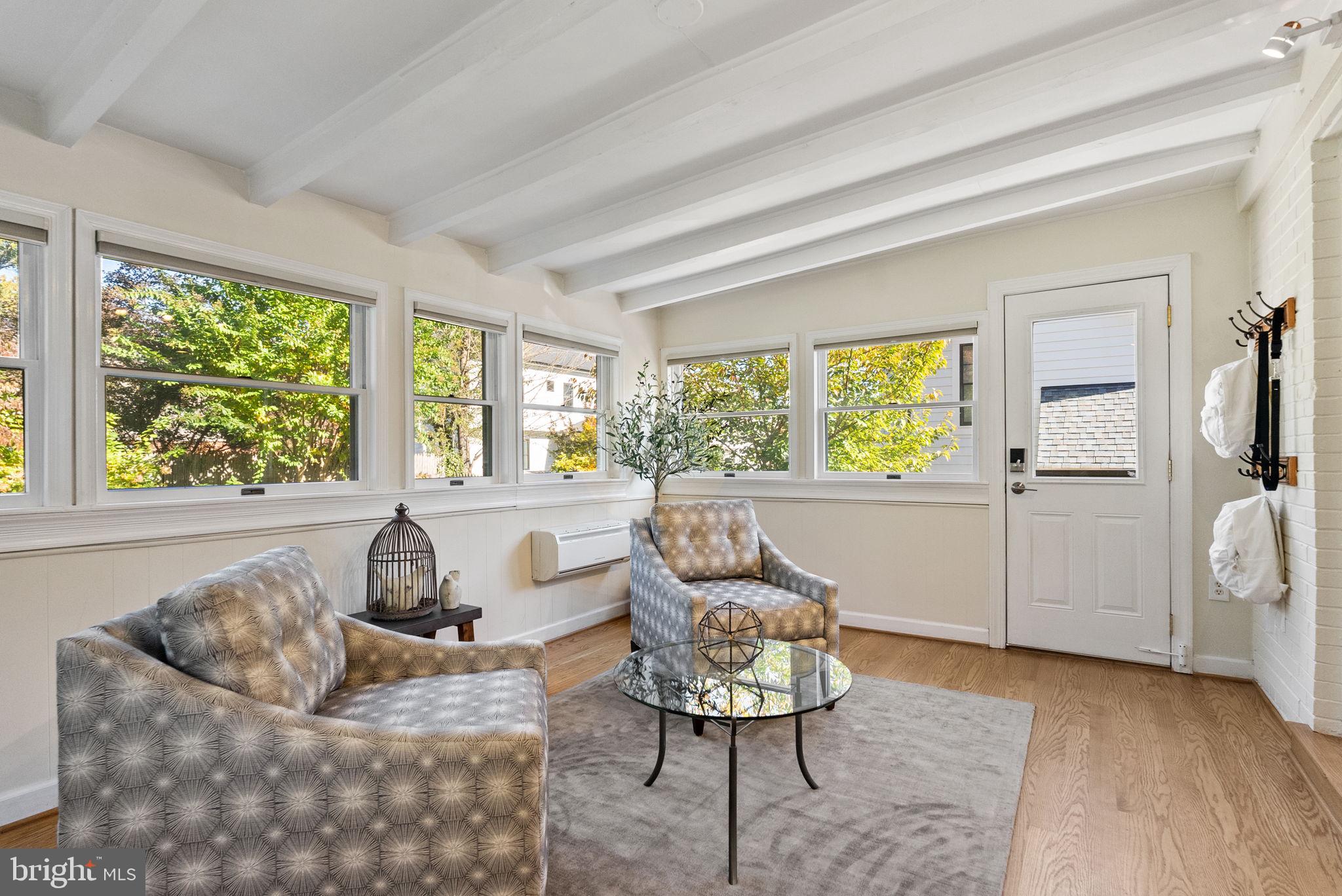 COUNTRY CLUB VILLAGE - Residential