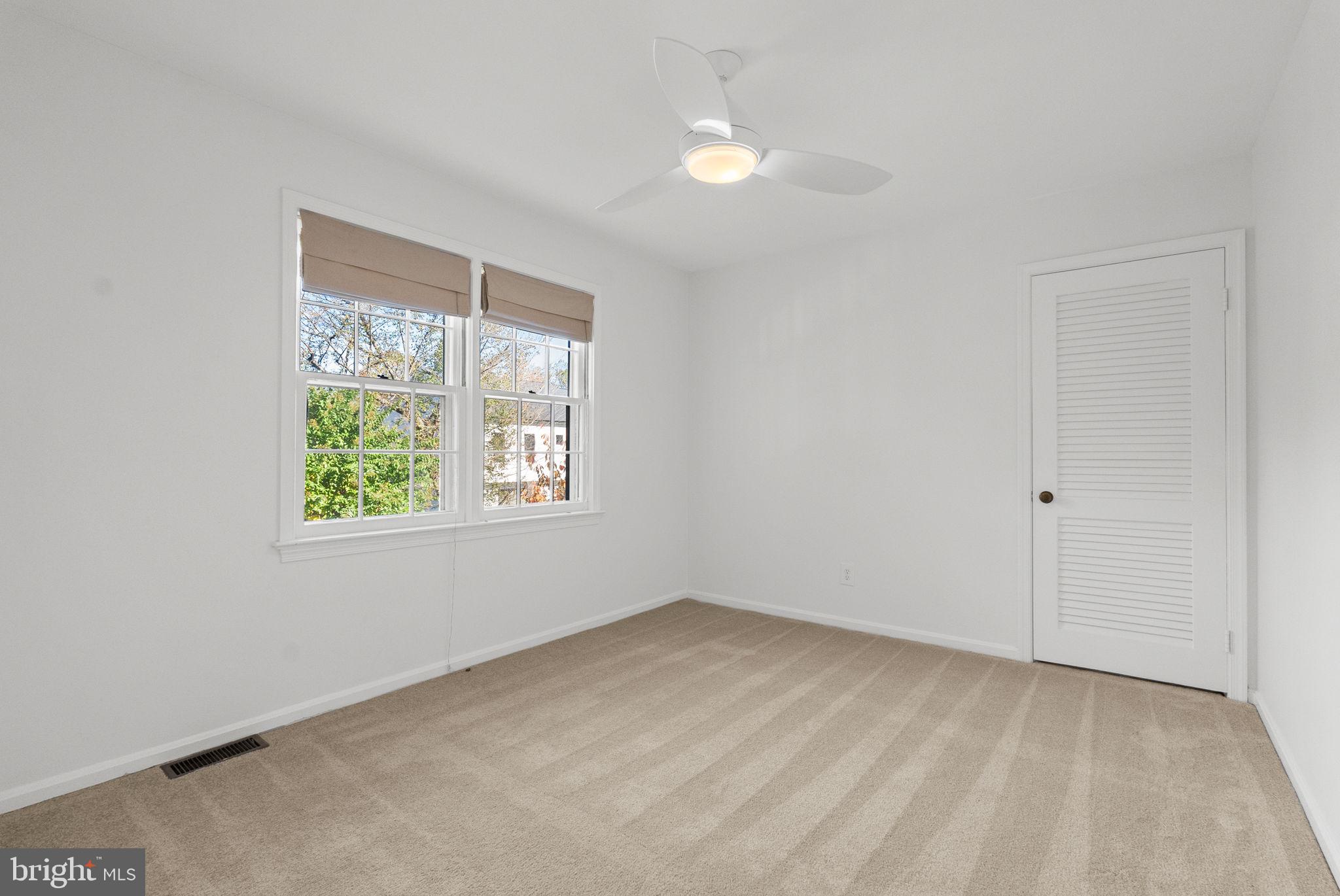 COUNTRY CLUB VILLAGE - Residential