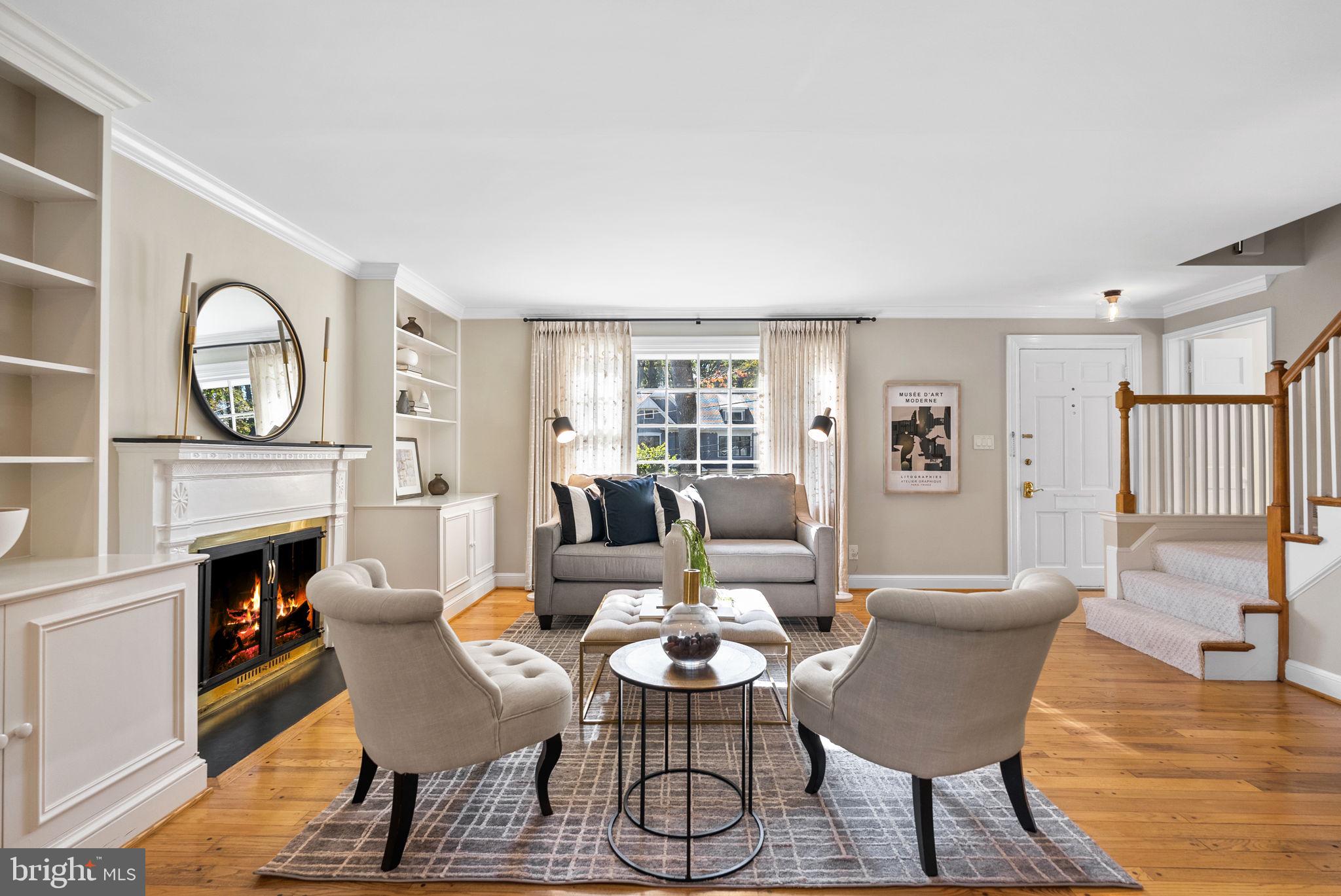 COUNTRY CLUB VILLAGE - Residential