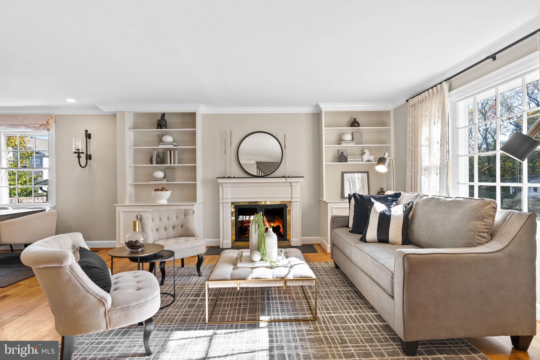 COUNTRY CLUB VILLAGE - Residential