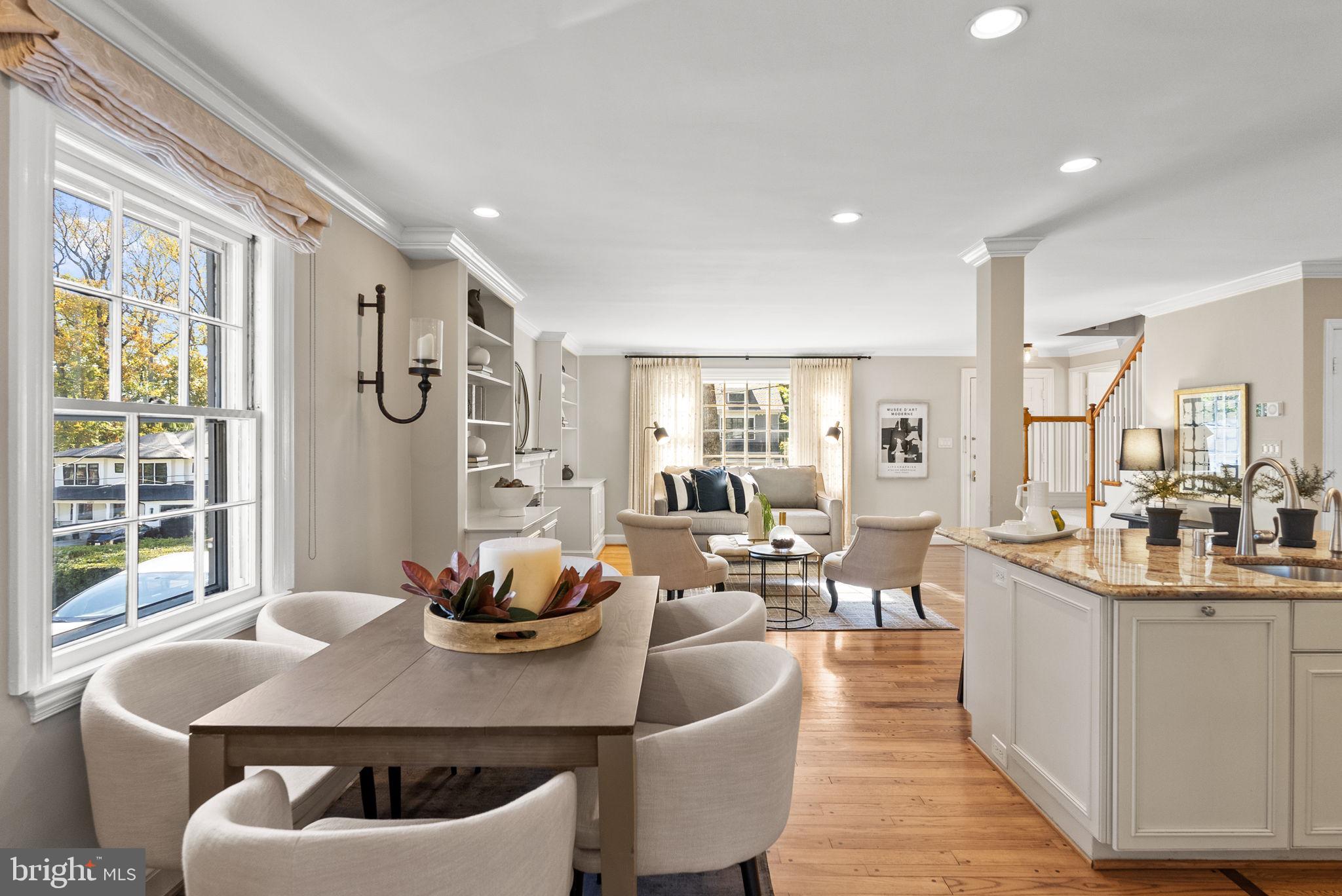 COUNTRY CLUB VILLAGE - Residential