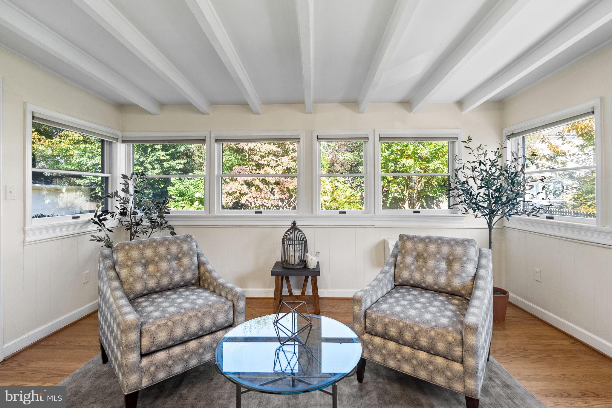 COUNTRY CLUB VILLAGE - Residential