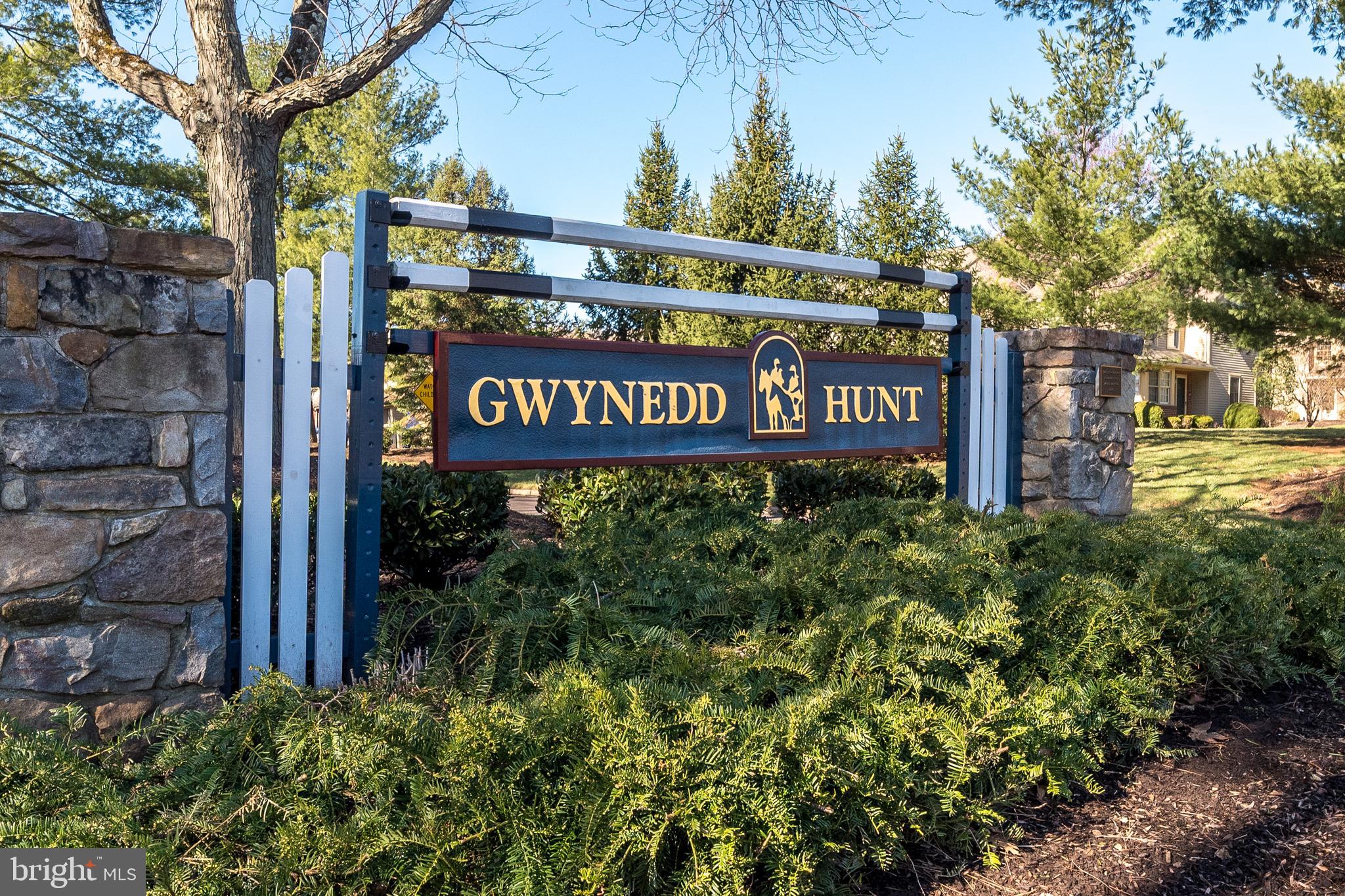 GWYNEDD HUNT - Residential