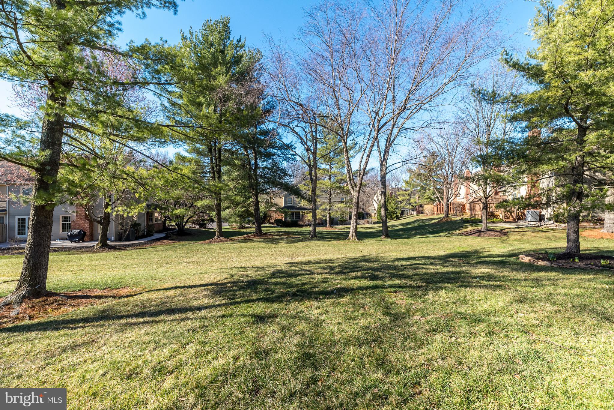 GWYNEDD HUNT - Residential