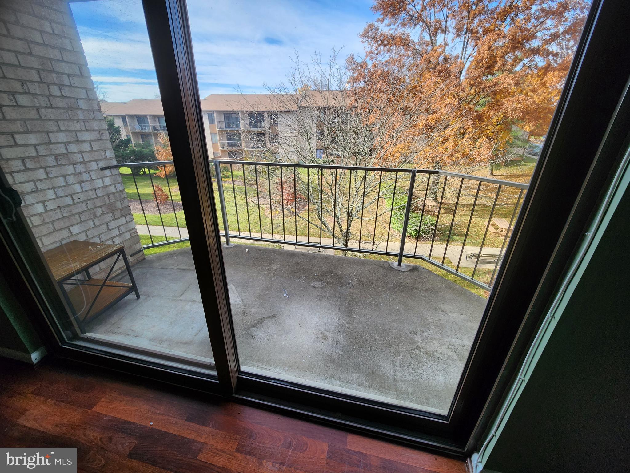 HUNTING RIDGE CONDOMINIUM - Residential