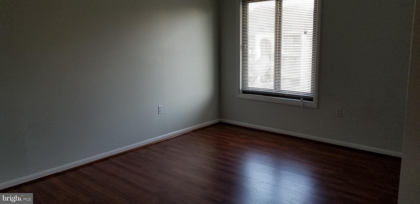 HUNTING RIDGE CONDOMINIUM - Residential