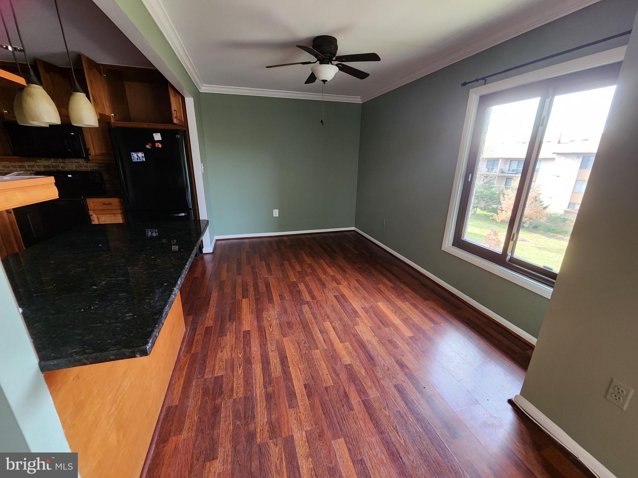 HUNTING RIDGE CONDOMINIUM - Residential