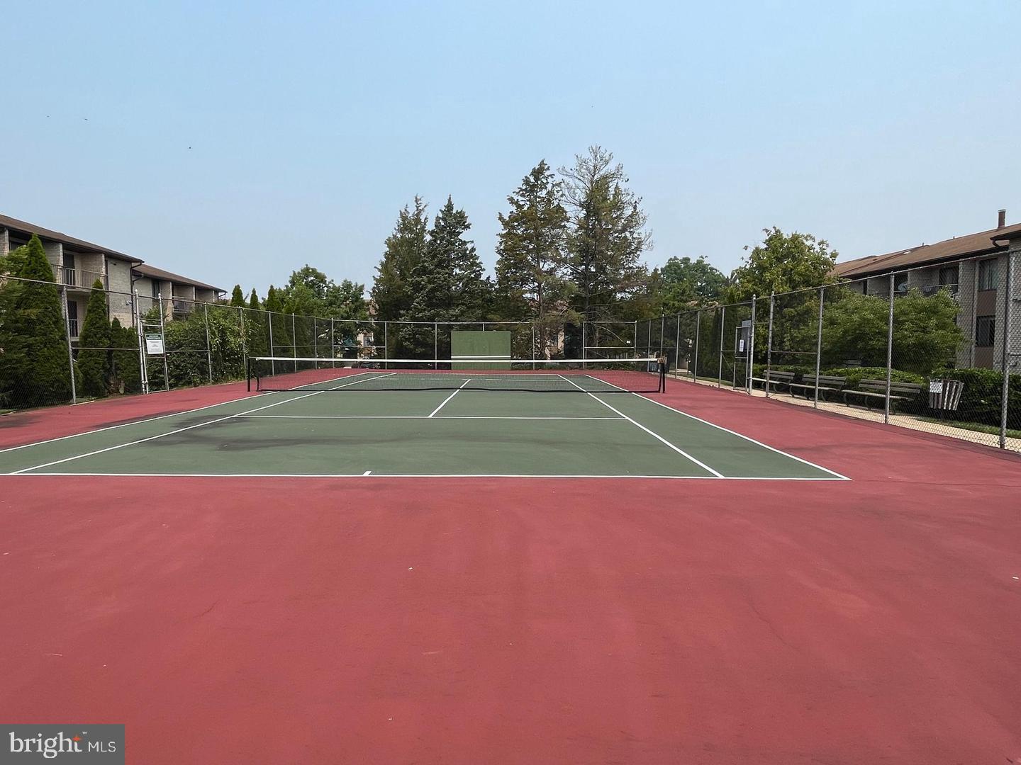 HUNTING RIDGE CONDOMINIUM - Residential