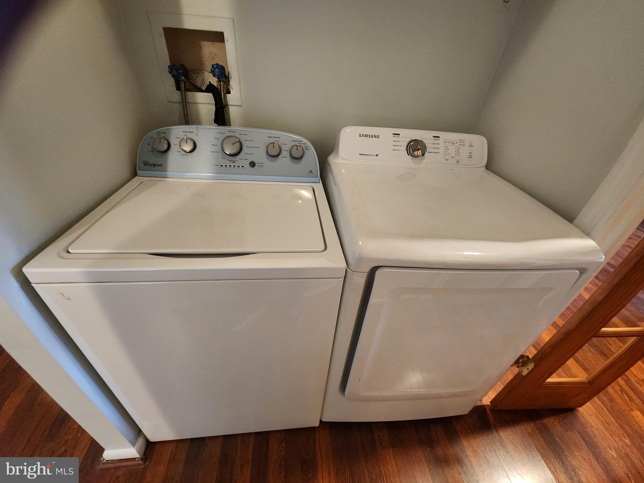 HUNTING RIDGE CONDOMINIUM - Residential