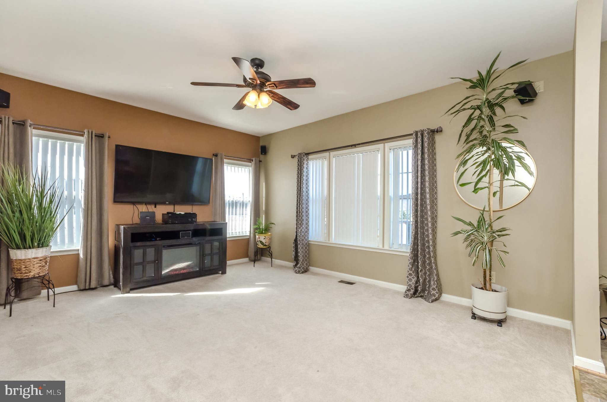 HARLAN RUN - Residential