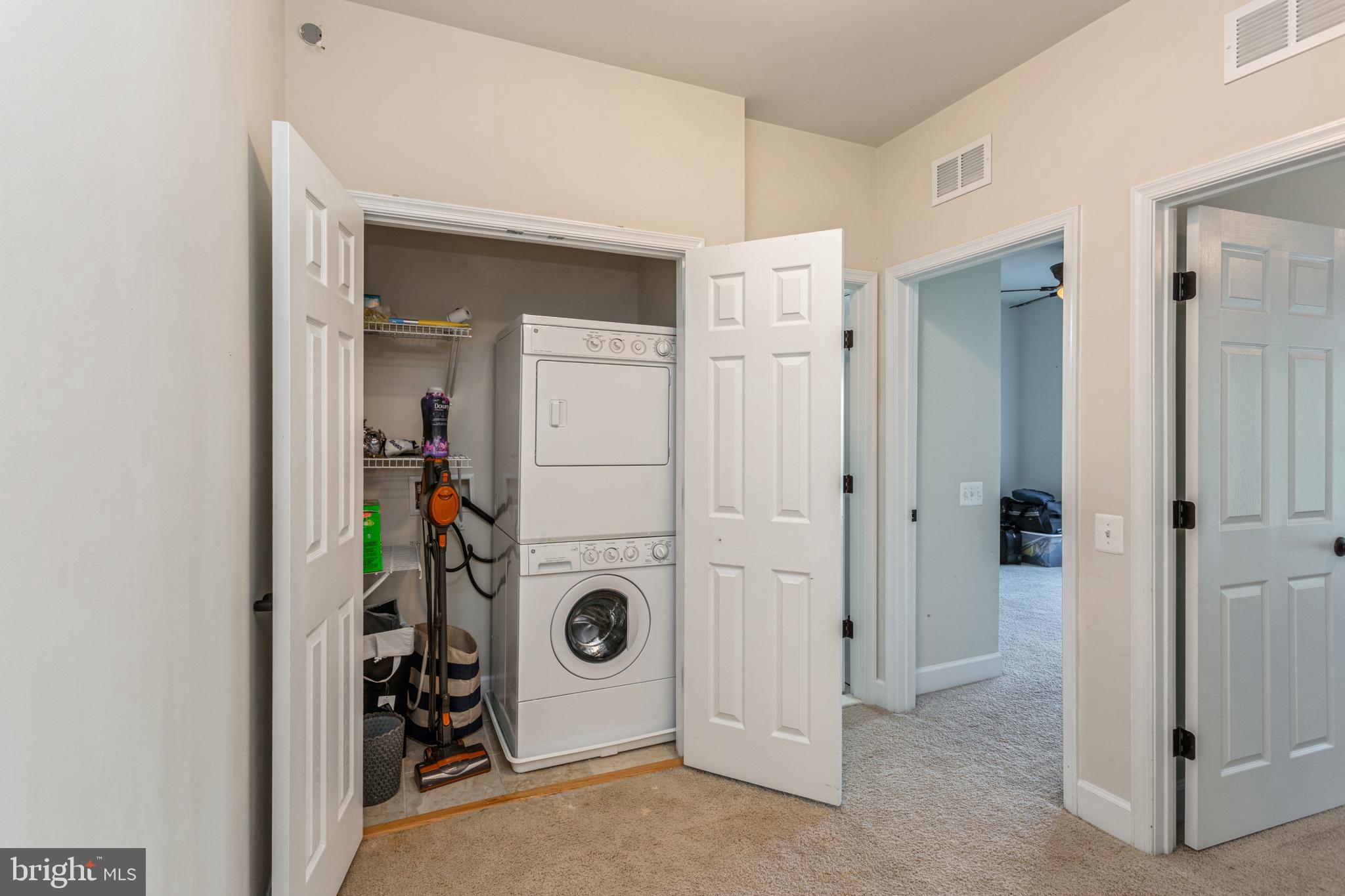 POTOMAC CLUB - Residential Lease