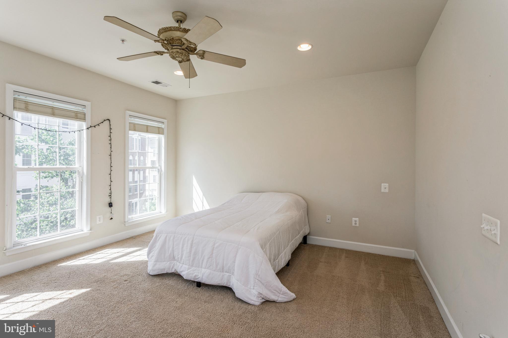 POTOMAC CLUB - Residential Lease