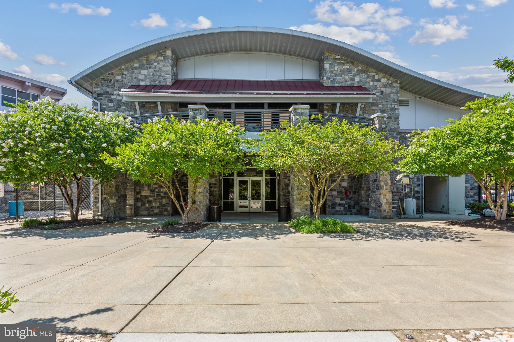 POTOMAC CLUB - Residential Lease