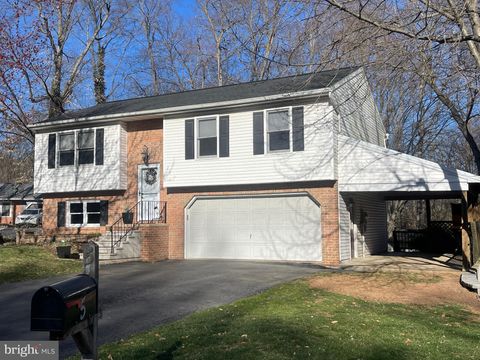 Photo of 5 Woodland Drive, STEVENS, PA 17578 (MLS # PALA2066524)