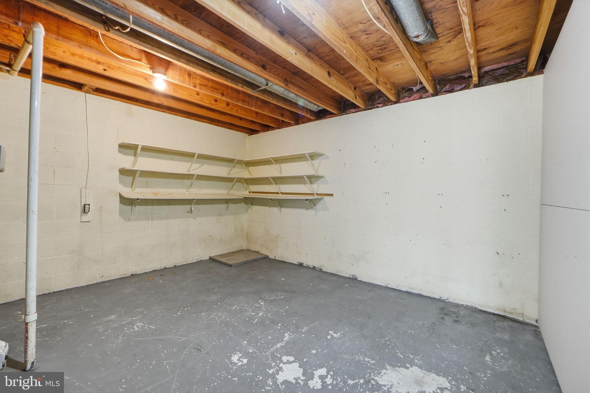 DALE CITY - Residential