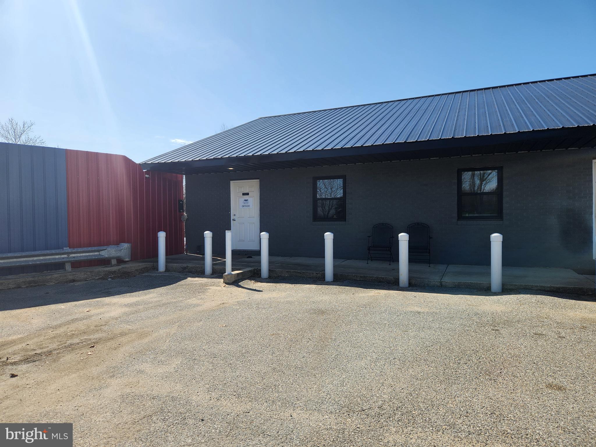 Prime Office Space with Optional Storage Facilities in Mechanicsville, MD FOR LEASE
Located at 27935 Three Notch Rd., Mechanicsville, MD 20659, this versatile office space offers an expansive open floor plan within a 2,400 sq ft building constructed in 1988. Situated on a 1.84-acre lot, the property provides ample room for business operations.
Key Features:
- Open Floor Plan: The spacious interior allows for flexible workspace configurations, accommodating various business needs.
- Optional Storage Facilities: Enhance your operational capacity with additional fenced-in lot storage and shared garage space, available upon request.
-Prime Location: Positioned directly on Three Notch Rd., a major highway with a daily traffic count of approximately 37,845 vehicles, ensuring high visibility for your business.
This property combines functional office space with strategic location advantages, making it an ideal choice for businesses seeking prominence and convenience in Mechanicsville MD.
Contact us today to set up your private showing.
