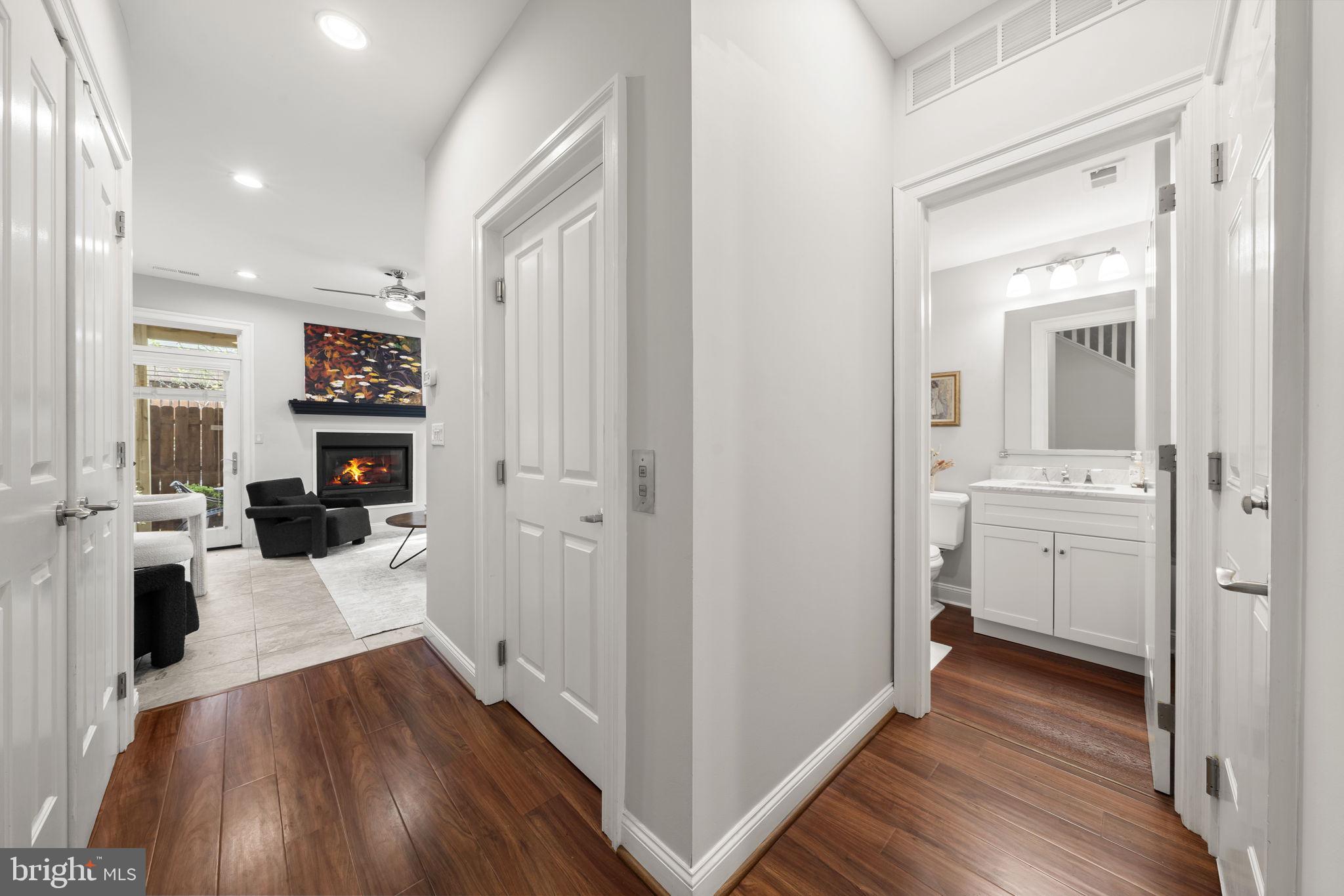 SOCIETY HILL - Residential