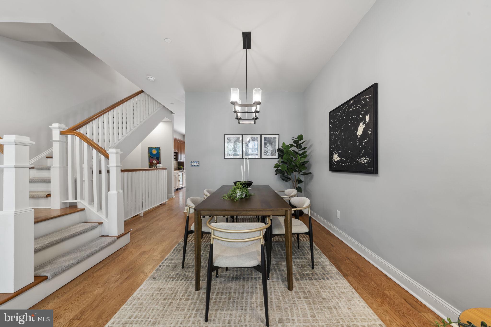 SOCIETY HILL - Residential