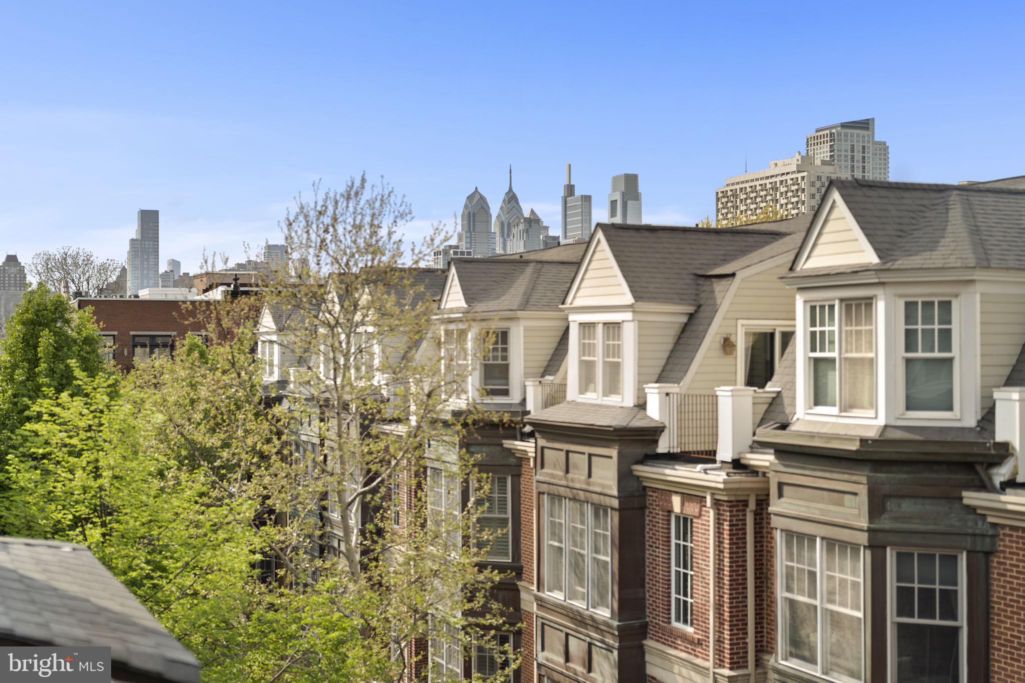 SOCIETY HILL - Residential