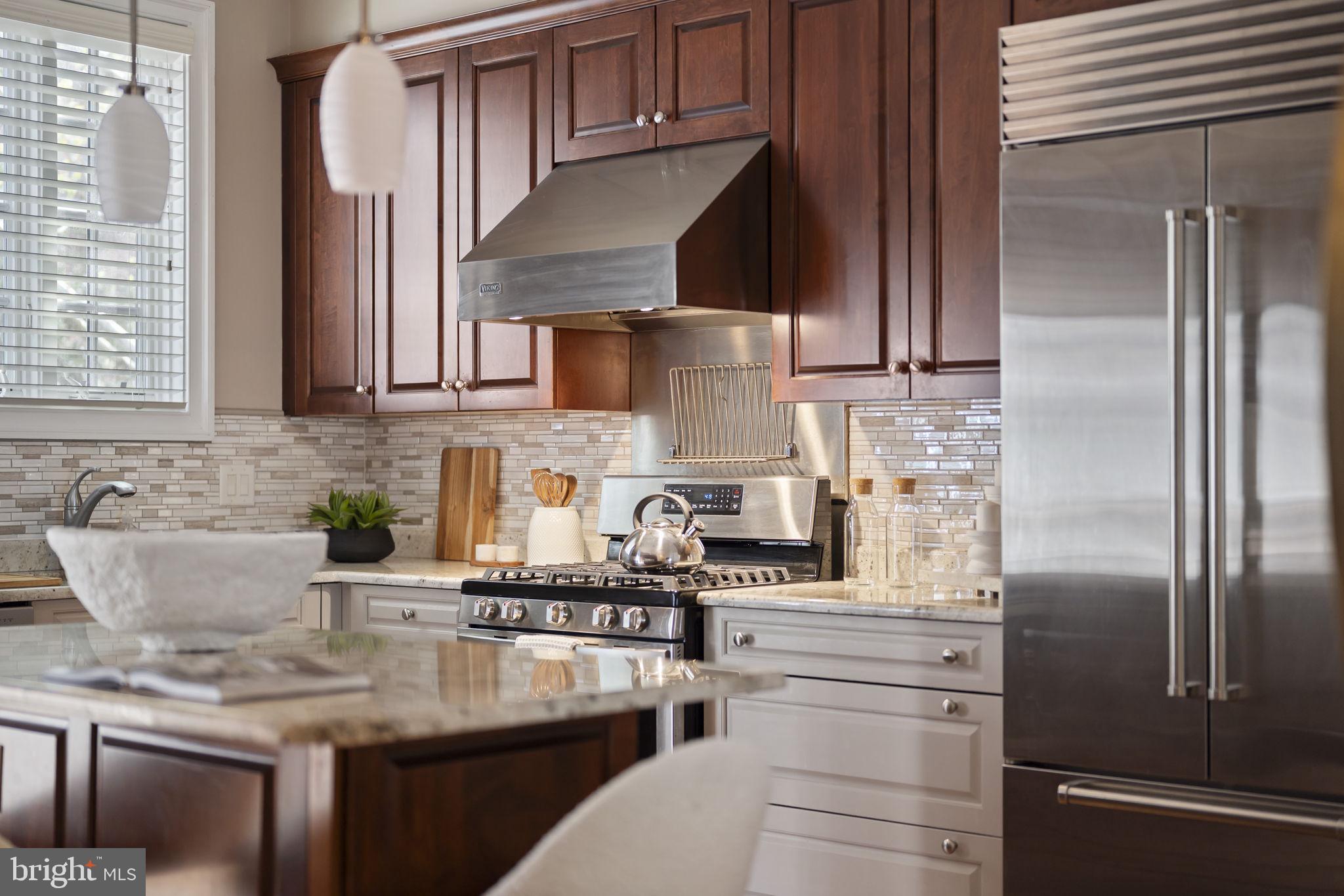 SOCIETY HILL - Residential