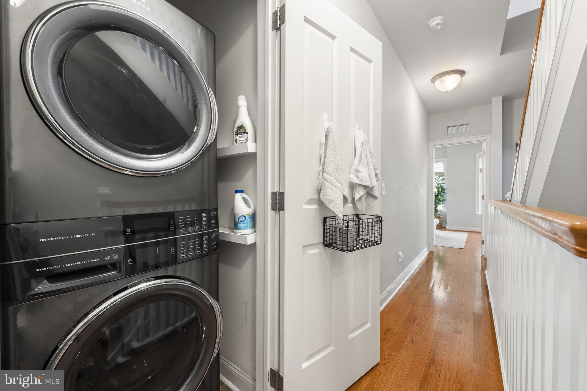 SOCIETY HILL - Residential