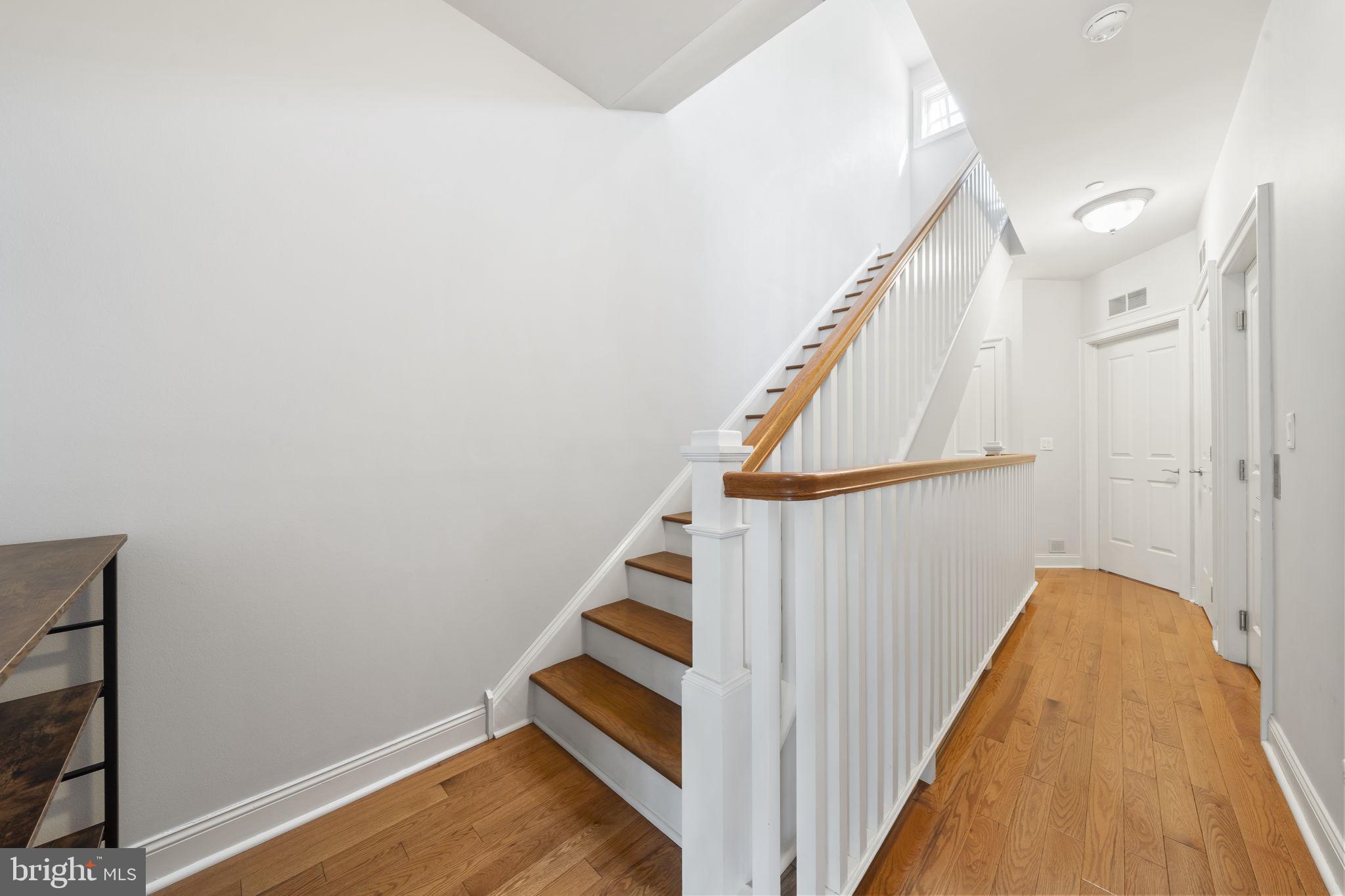 SOCIETY HILL - Residential