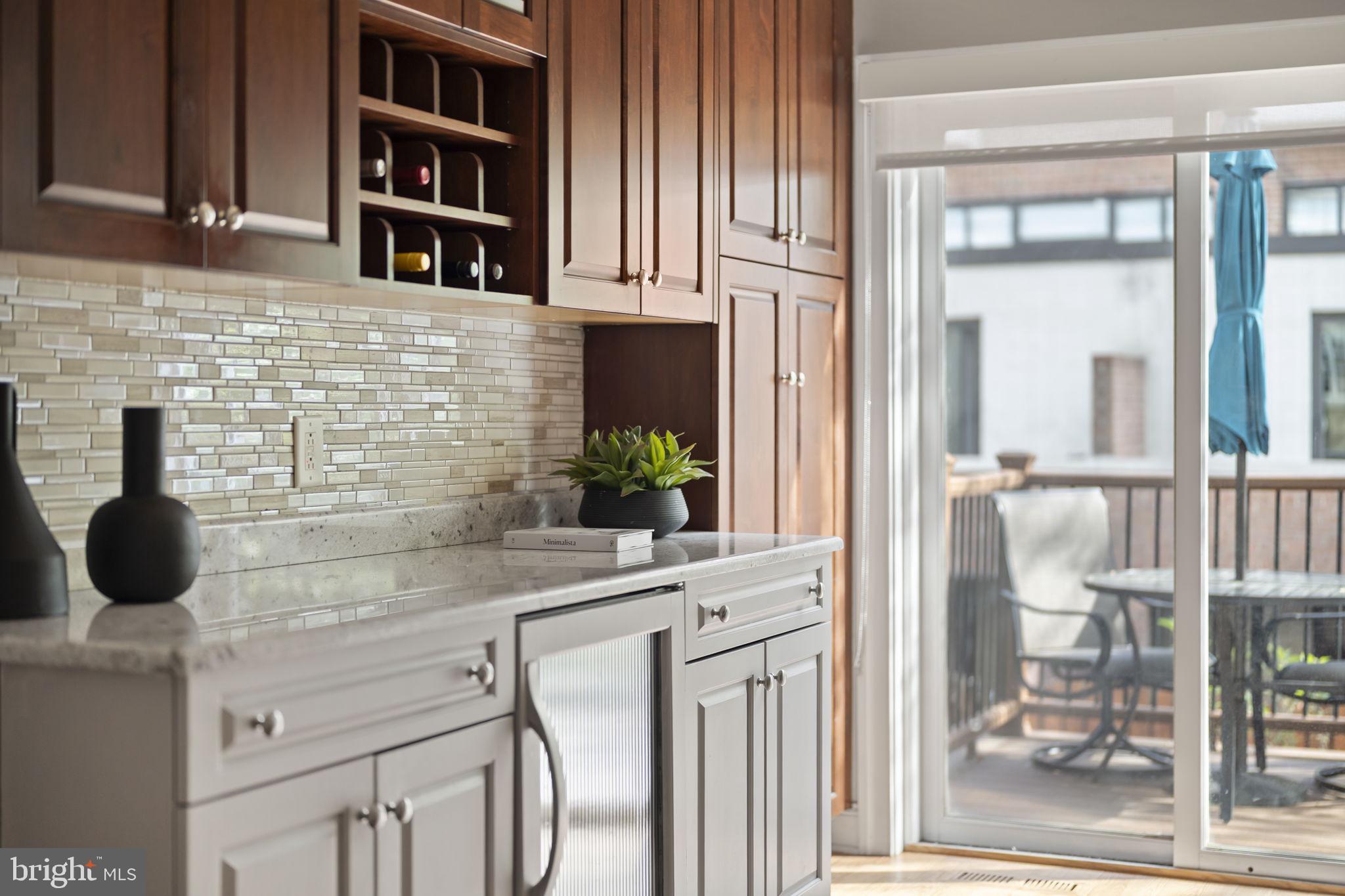 SOCIETY HILL - Residential