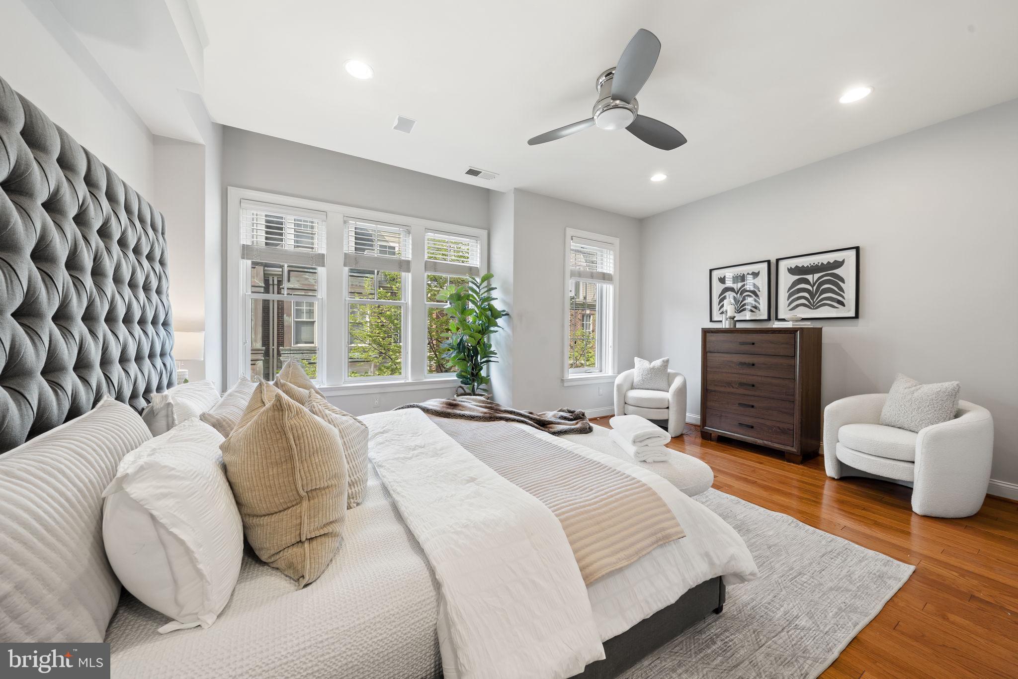 SOCIETY HILL - Residential