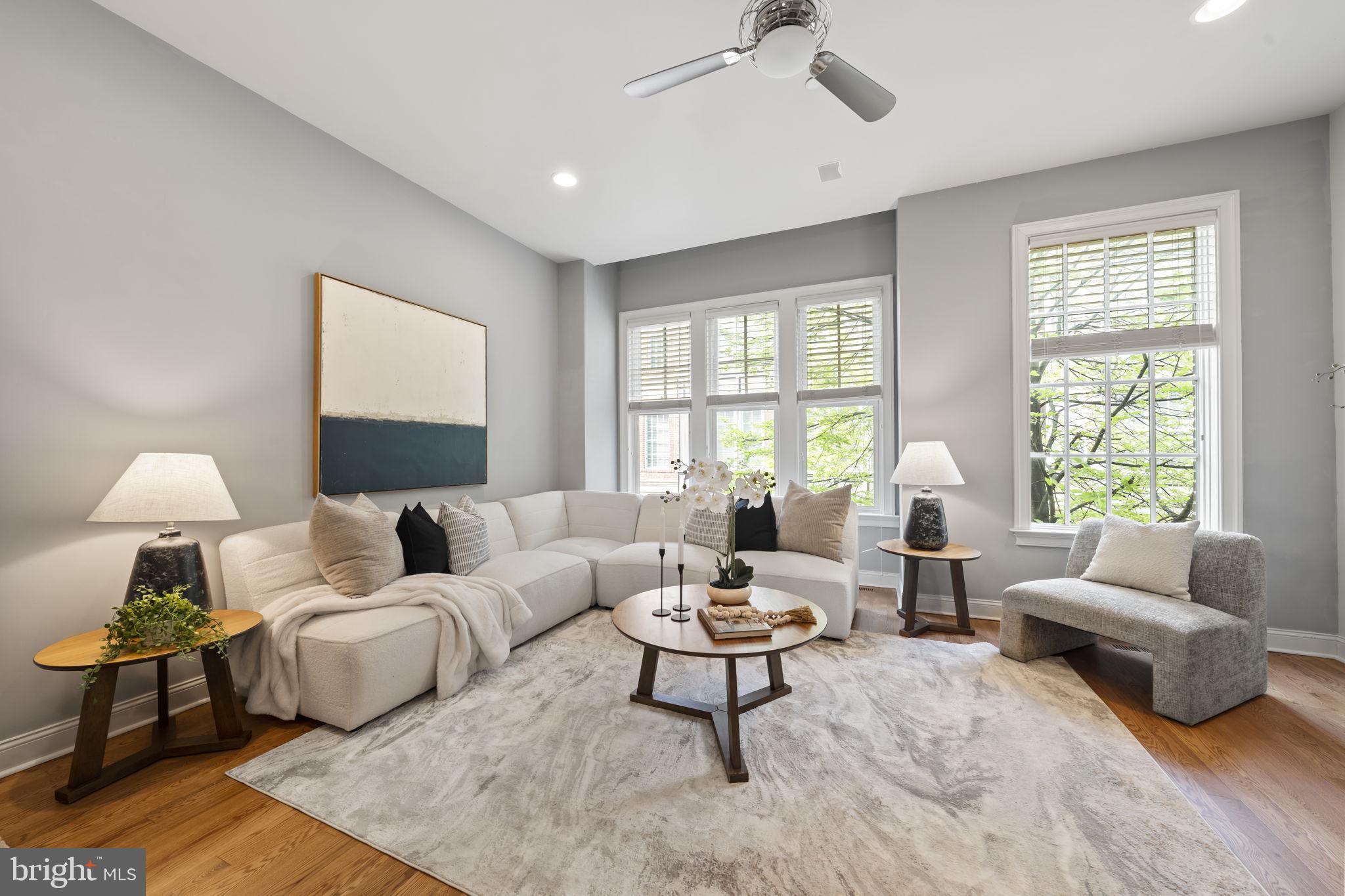 SOCIETY HILL - Residential