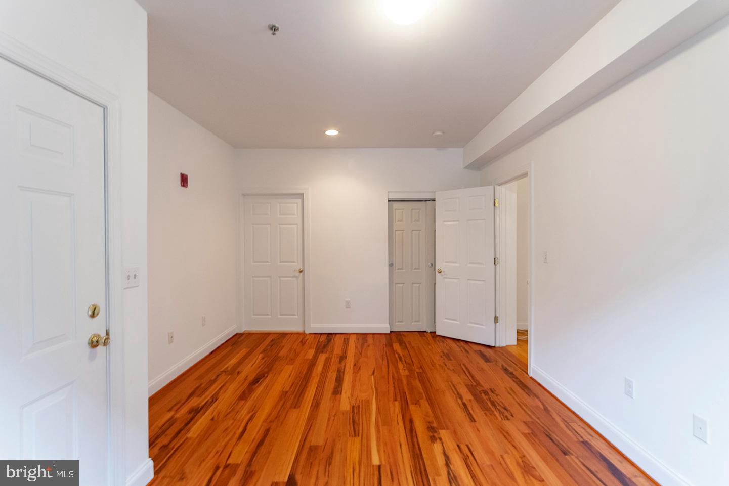 OLD CITY - Residential Lease