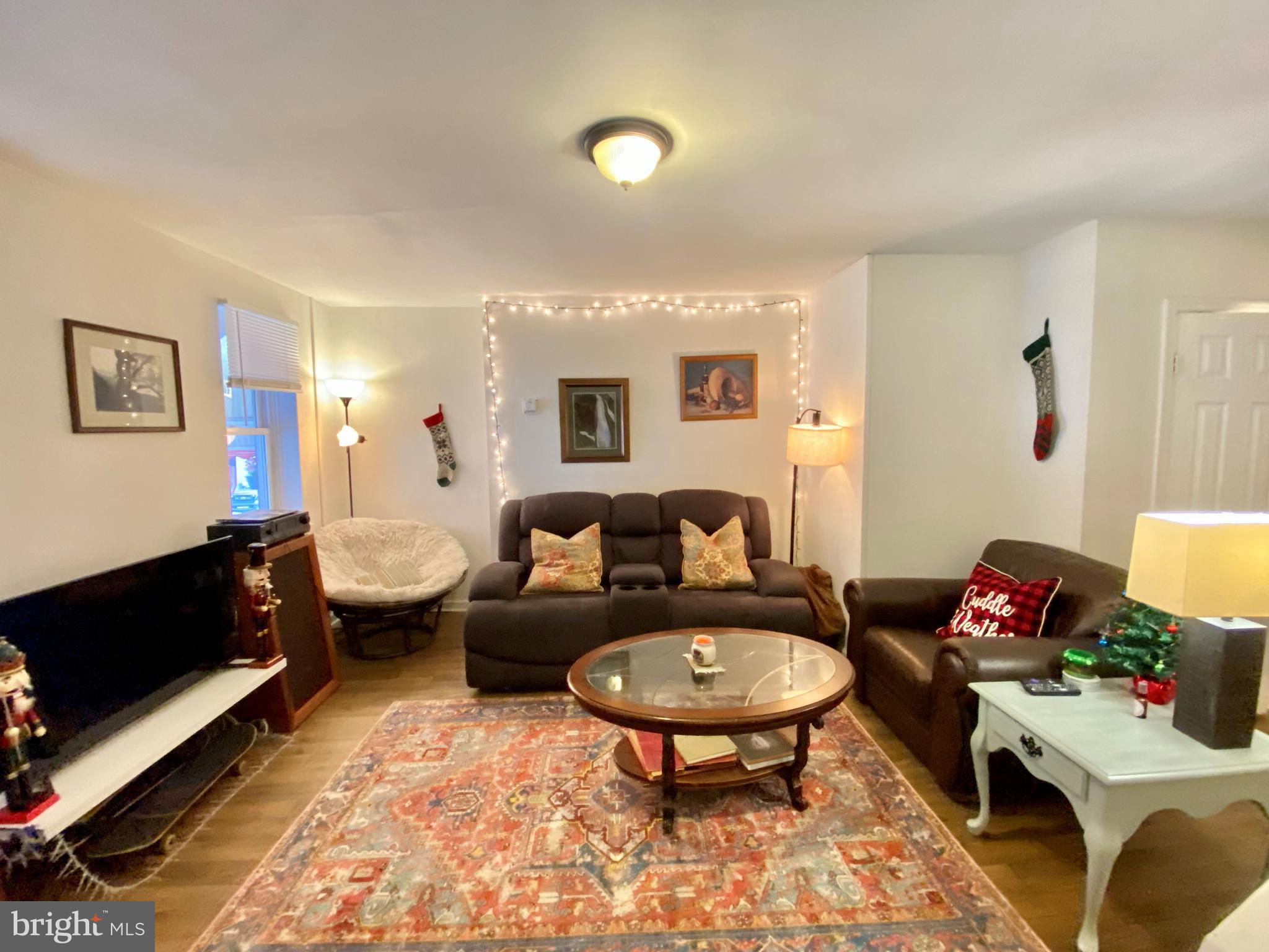 MANTUA - Residential