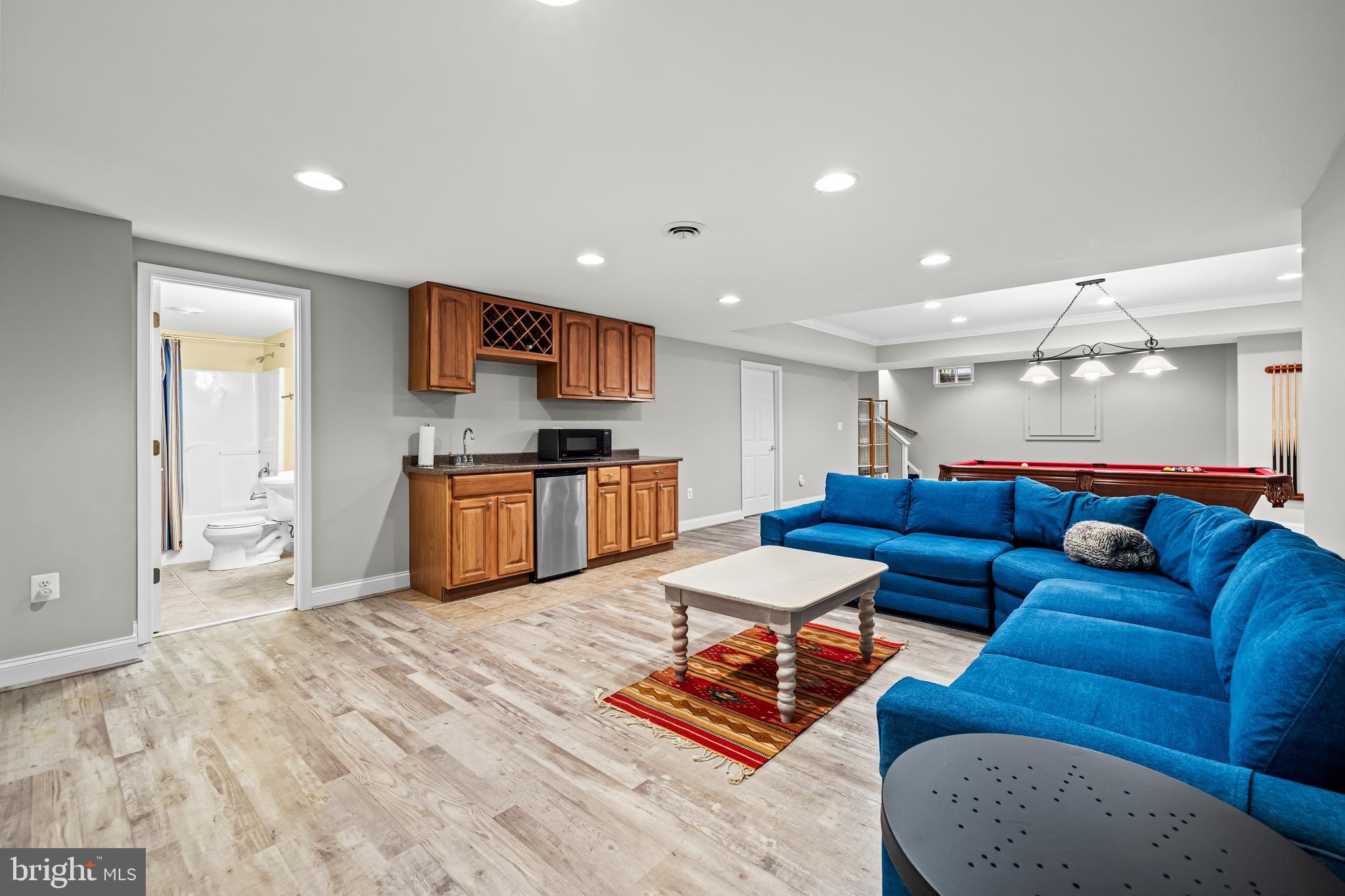 CHESTNUT WOODS - Residential