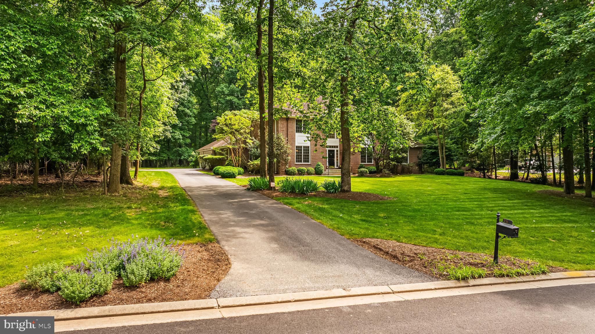 CHESTNUT WOODS - Residential