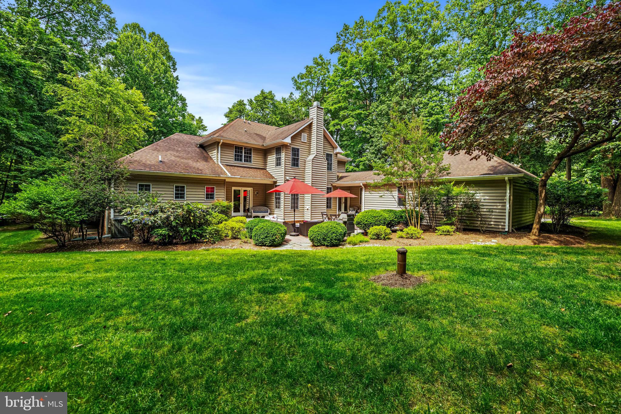 CHESTNUT WOODS - Residential