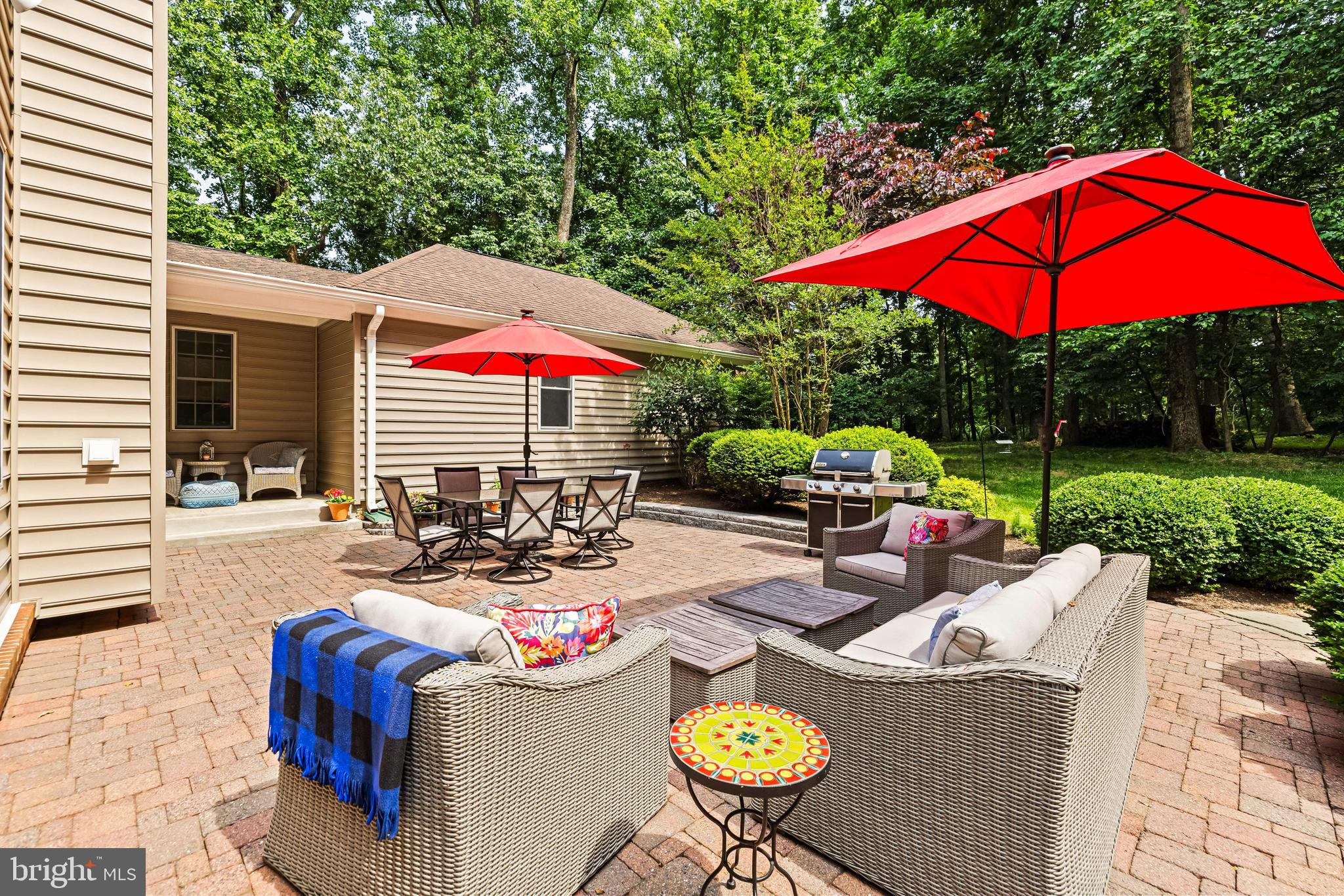 CHESTNUT WOODS - Residential