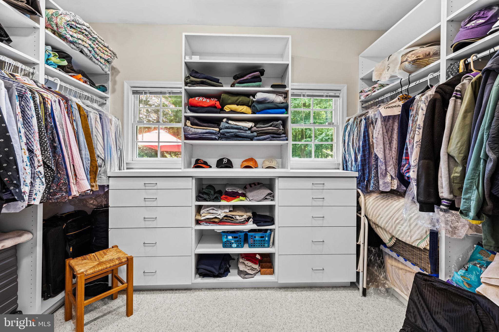 CHESTNUT WOODS - Residential