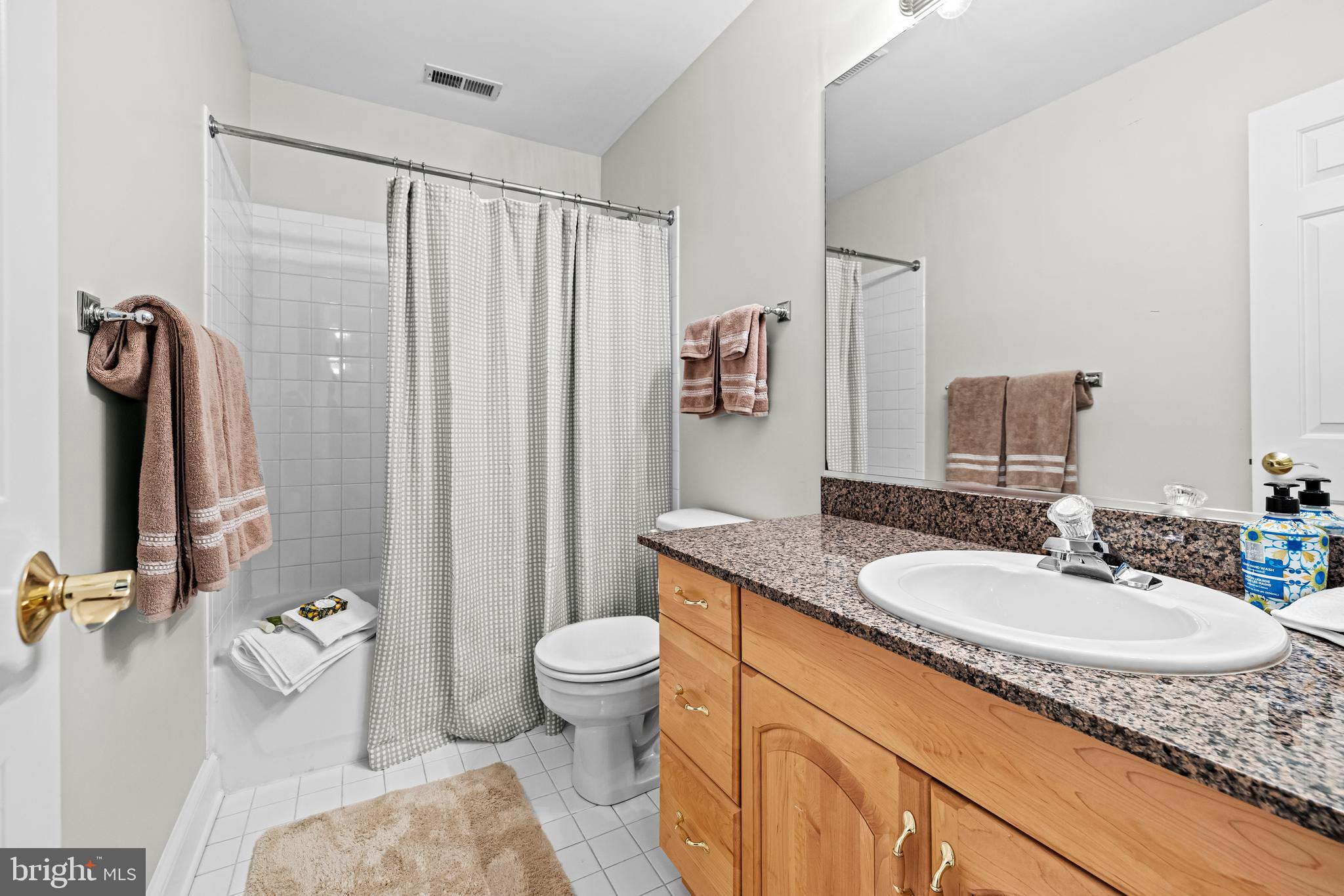 CHESTNUT WOODS - Residential