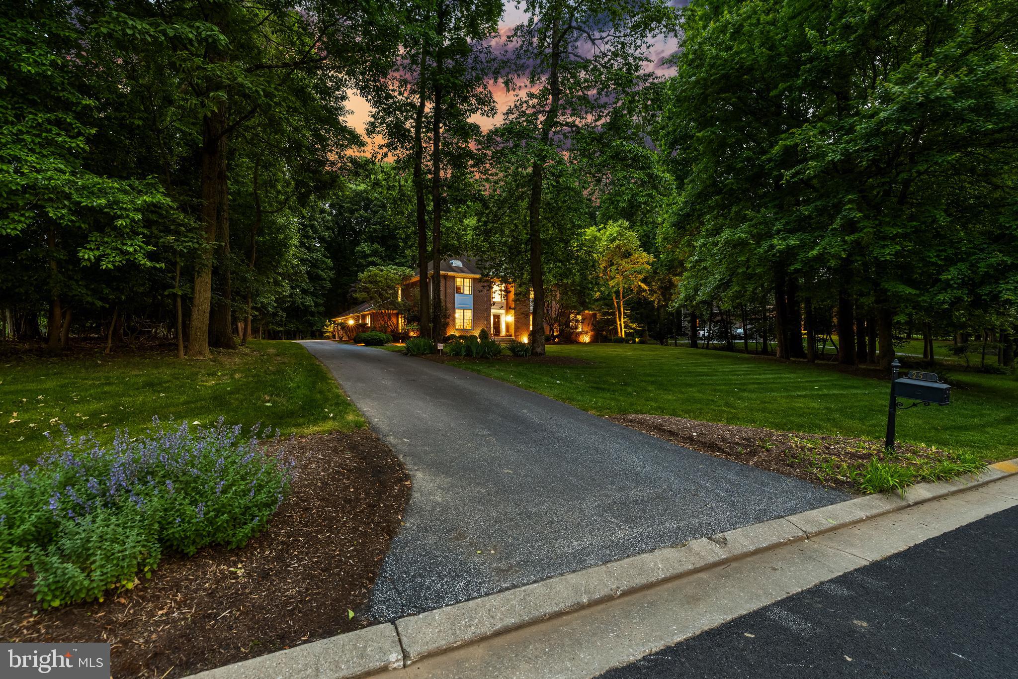 CHESTNUT WOODS - Residential
