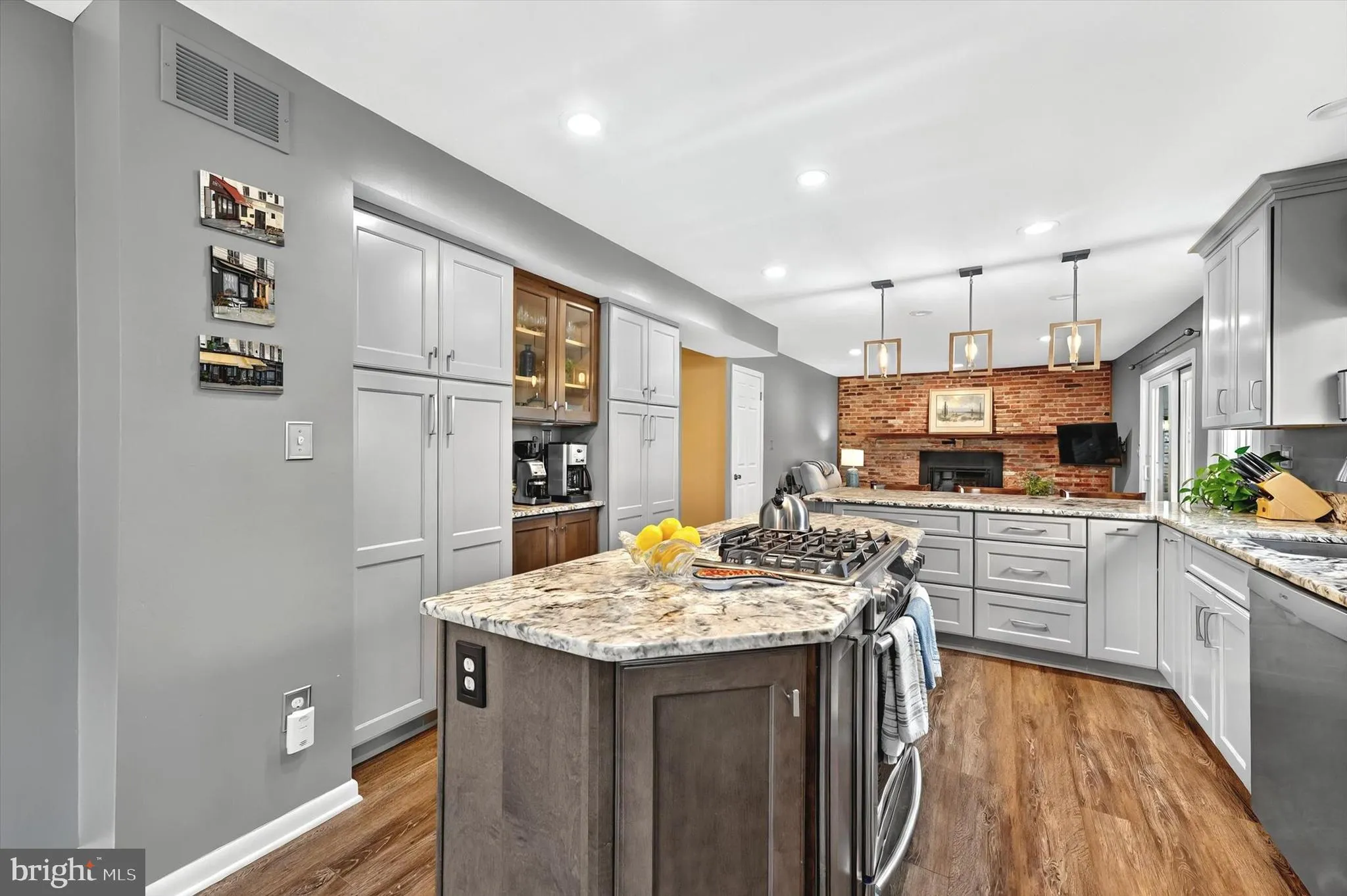 Severna Park, Maryland 21146, United States, 3 Bedrooms Bedrooms, ,3 BathroomsBathrooms,Residential,Pending,4164