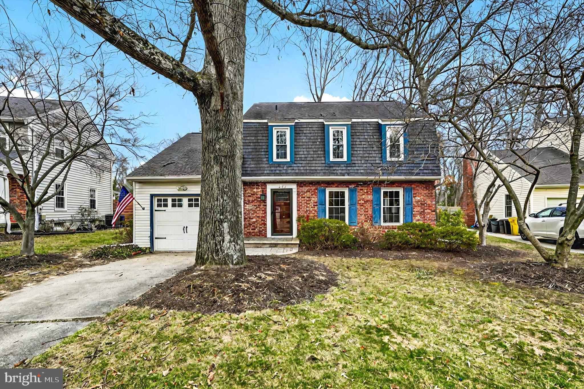 437 FAIRFORD COURT