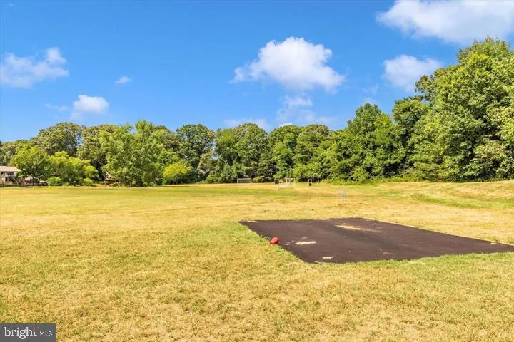 Severna Park, Maryland 21146, United States, 3 Bedrooms Bedrooms, ,3 BathroomsBathrooms,Residential,Pending,4164