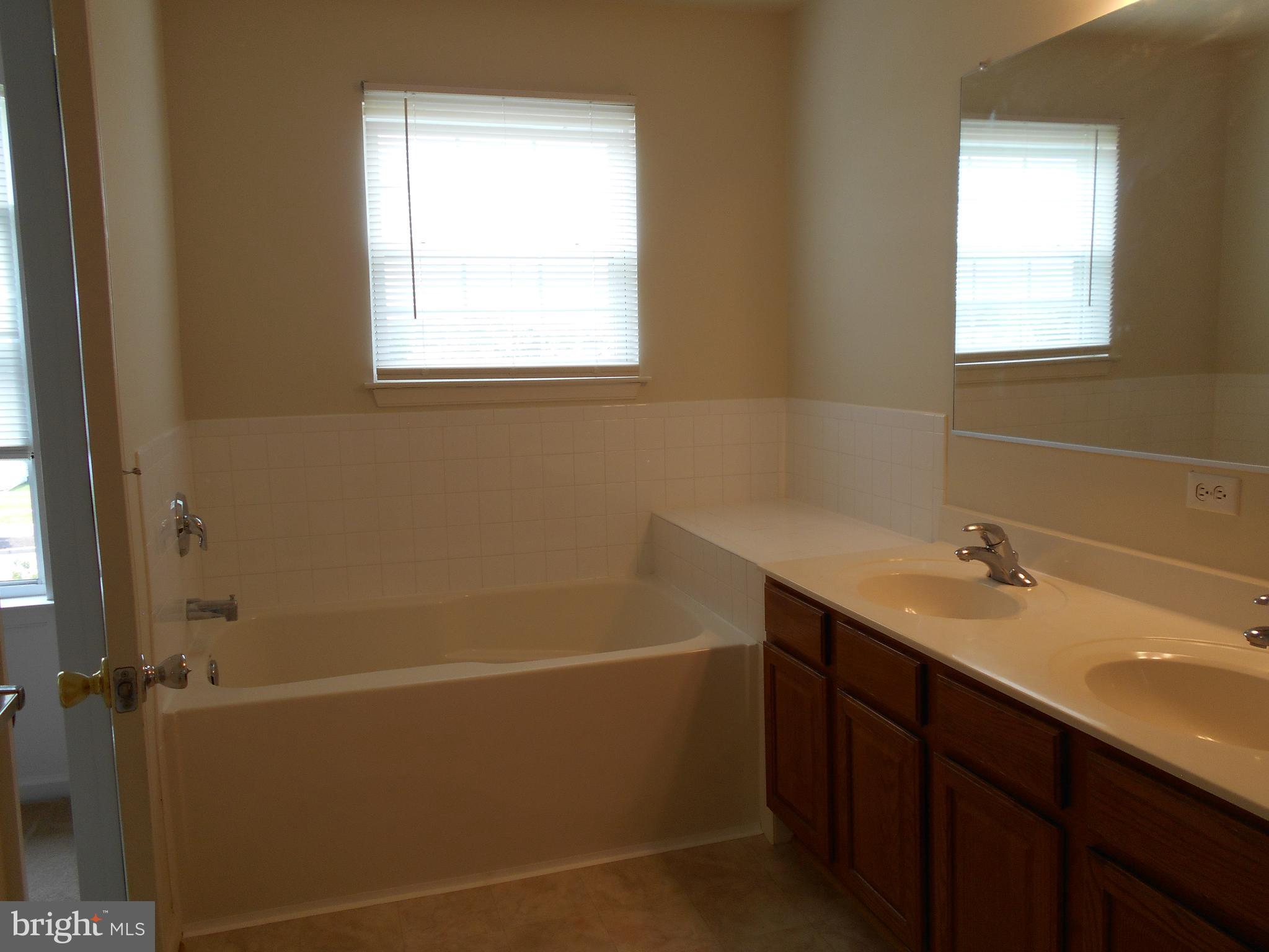 CATTAIL CROSSING - Residential Lease