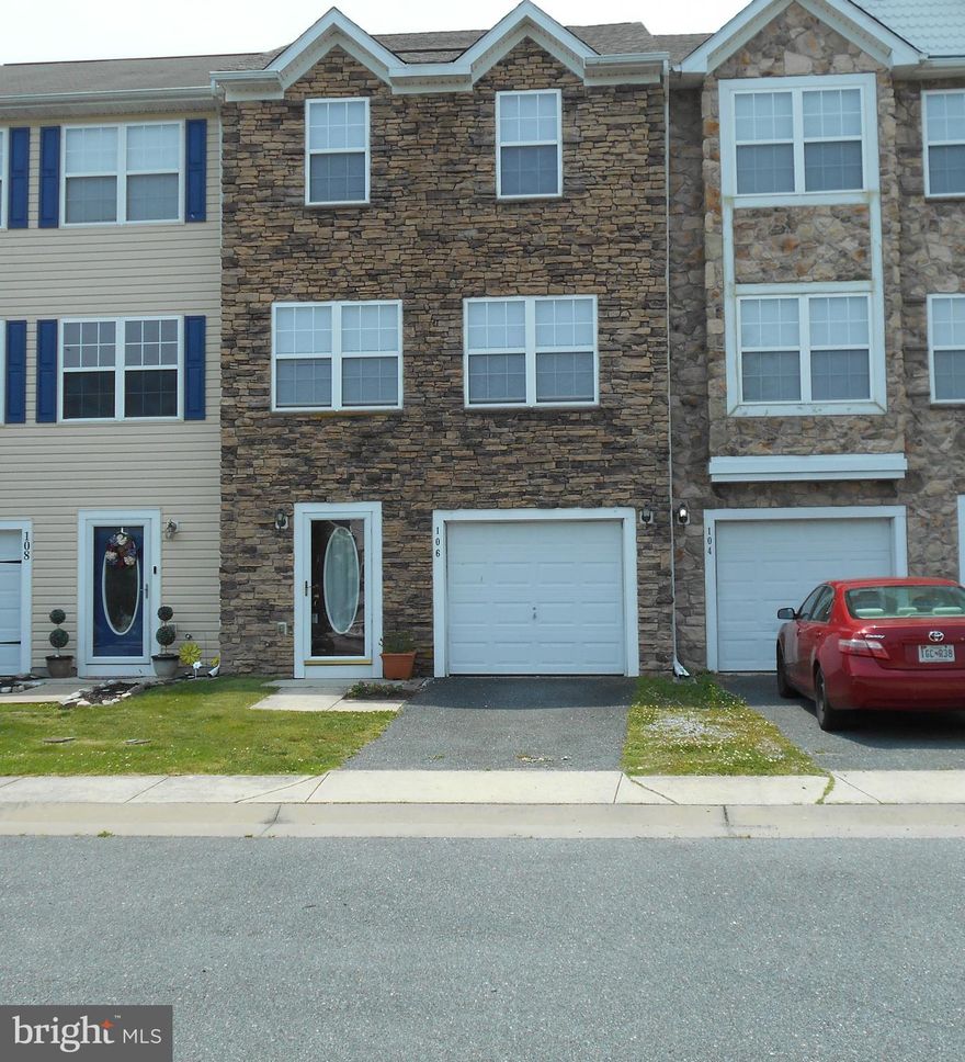 Stone front well maintained 3-level townhome in Cattail Crossing of Cambridge. Boasting 2060 sq. feet, this house has plenty of space for everyone. Big backyard, 1 car garage, and ample street parking. Fresh paint and new roof. Large family room, Kitchen, living Area and half bath on 2nd level. 3 beds and 2 full baths on 3rd level. Equipped with Washer & dryer on the main level.