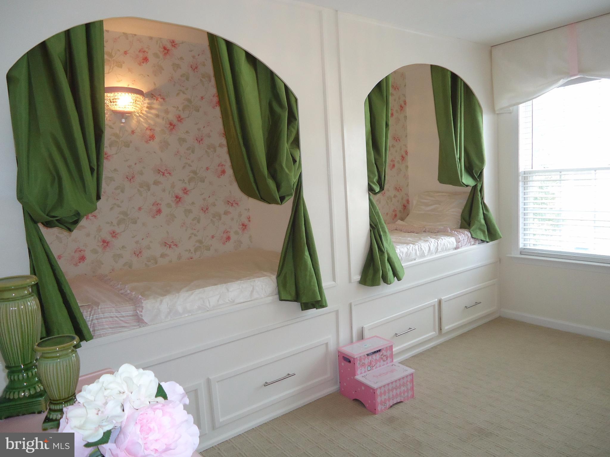 CROSSWINDS - Residential