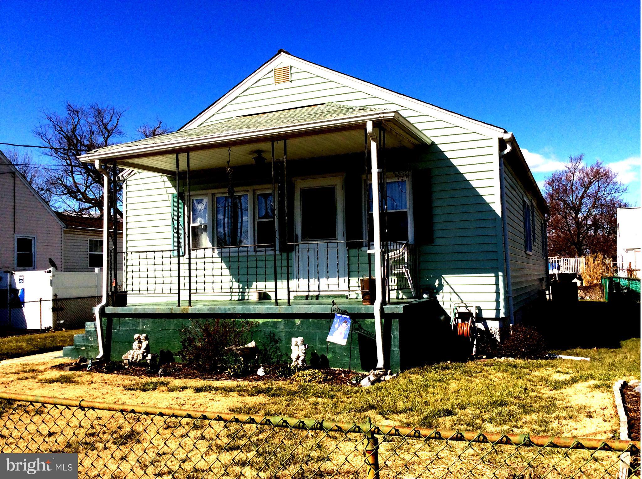 ARUNDEL GARDENS - Residential